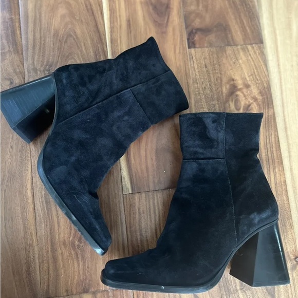 Alohas south black suede boots 38 US 8 - Picture 2 of 10